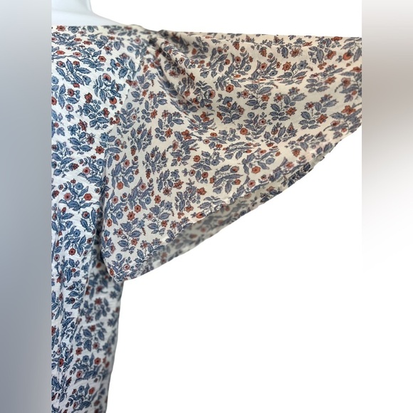 LUCKY BRAND FLORAL BLOUSE - Picture 4 of 6